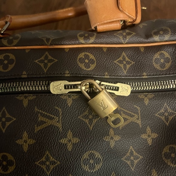 Louis Vuitton Sirius 55 - Picture 4 of 13